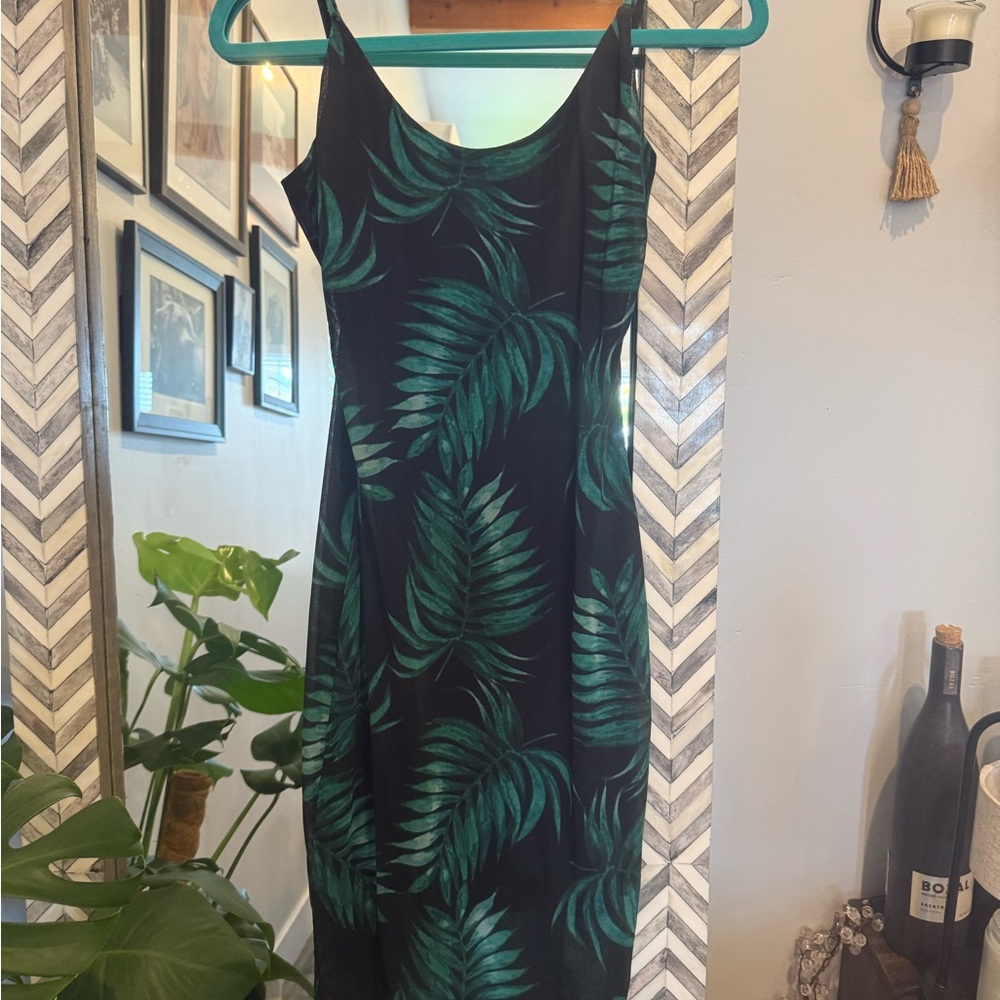 Elegant Green Leaf Print Dress